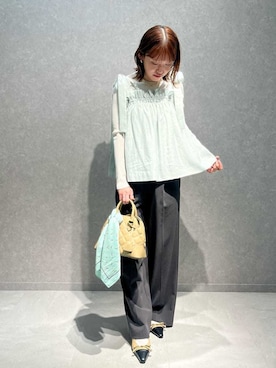 Mila Owenさん（レディース・162cm）の冬コーディネート