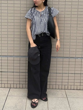 Mila Owenさん（レディース・161cm）の夏コーディネート