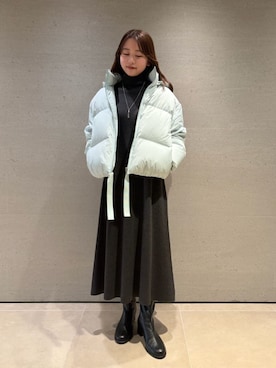 Mila Owenさん（レディース・162cm）の冬コーディネート