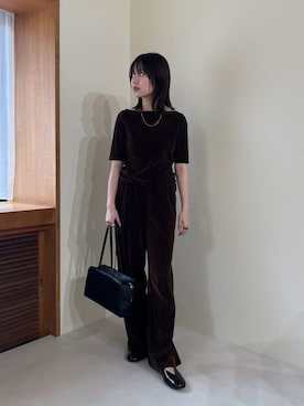 Mila Owenさん（レディース・160cm）の夏コーディネート