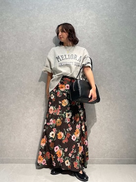 Mila Owenさん（レディース・150cm）の秋コーディネート