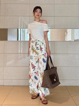 Mila Owenさん(レディース・169cm)の夏コーディネート