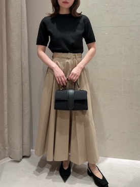 Mila Owenさん(レディース・155cm)の冬コーディネート