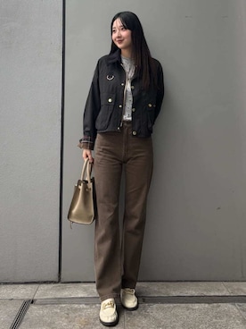 Mila Owenさん(レディース・163cm)の秋コーディネート