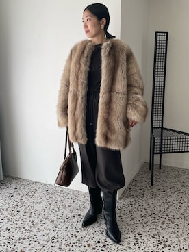 「アイテム（キーケース/キーアクセサリー、パープル系）」を使った、Mila Owenさん（レディース・158cm）の秋コーディネート