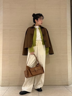 Mila Owenさん（レディース・155cm）の秋コーディネート