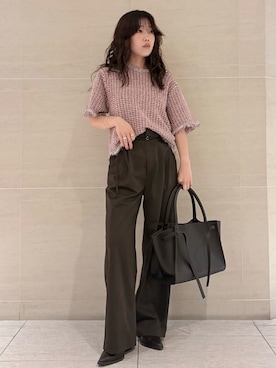 「Mila Owen（ミラオーウェン）のアイテム（その他パンツ）」を使った、Mila Owenさん（レディース・155cm）の秋コーディネート