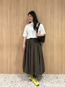 Mila Owenさん(レディース・157cm)の春コーディネート