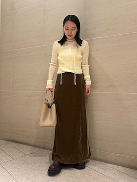 「ナロースカート」｜Mila Owenさん（レディース・151cm）の秋コーディネート