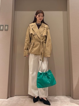 Mila Owenさん（レディース・169cm）の冬コーディネート