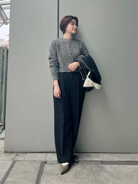 「アイテム（カーディガン/ボレロ、その他）」を使った、Mila Owenさん（レディース・165cm）の秋コーディネート