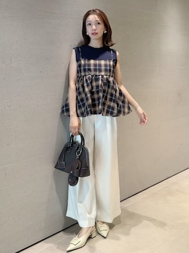 Mila Owenさんのコーディネート