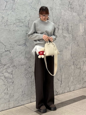 Mila Owenさん（レディース・162cm）の冬コーディネート