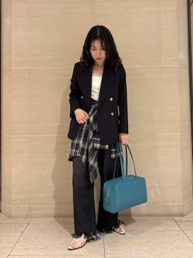 「アイテム（チューブトップ）」を使った、Mila Owenさん（レディース・155cm）の夏コーディネート
