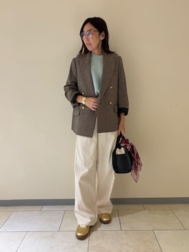 Mila Owenさん（レディース・154cm）の秋コーディネート