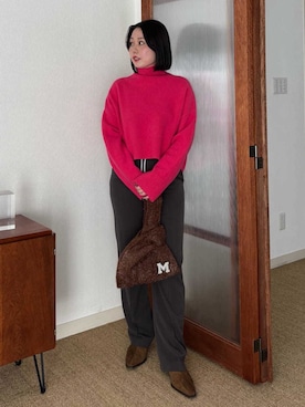 Mila Owenさん(レディース・163cm)の冬コーディネート
