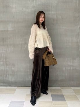 Mila Owenさん(レディース・156cm)の冬コーディネート