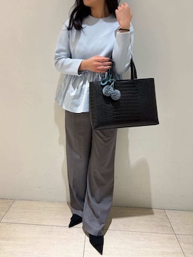 Mila Owenさん（レディース・161cm）の冬コーディネート