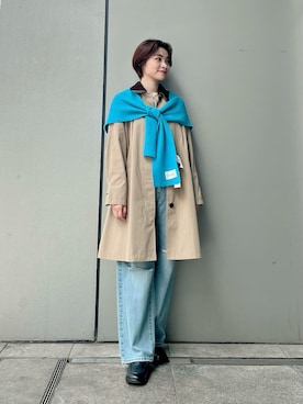 「アイテム（ステンカラーコート）」を使った、Mila Owenさん（レディース・165cm）の秋コーディネート