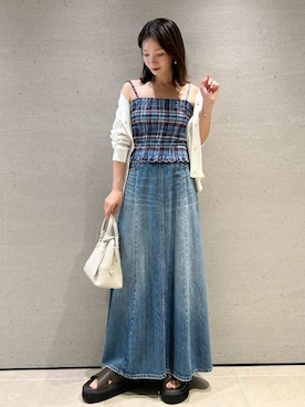 Mila Owenさん（レディース・159cm）の夏コーディネート