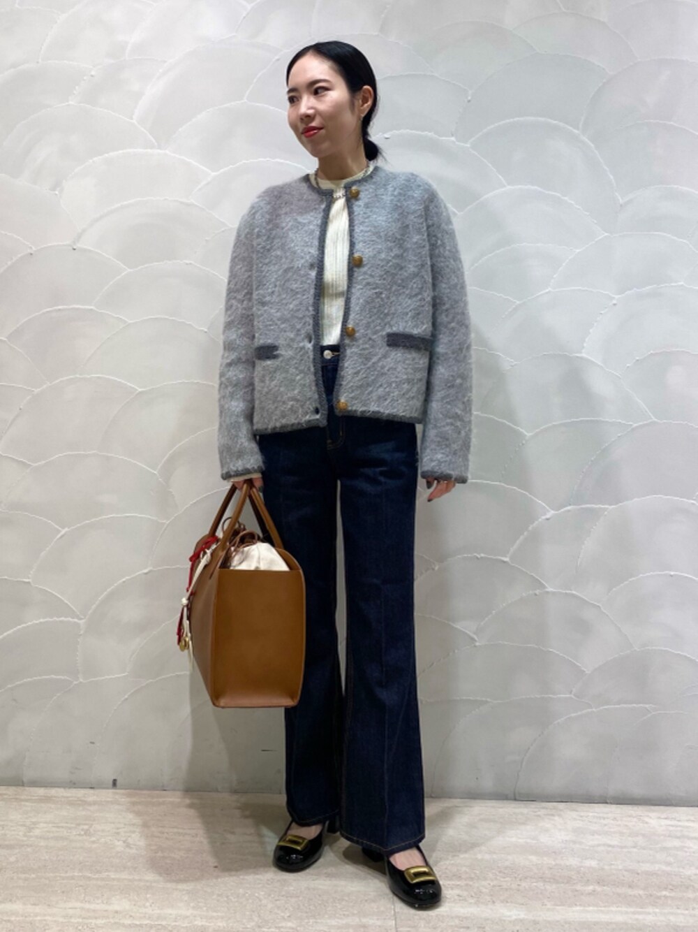 ミラオーウェン 金釦短丈アルパカニットカーデジャケット Mila Owen（ミラオーウェン）の「金釦短丈アルパカニットカーデ