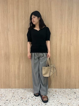 Mila Owenさん（レディース・157cm）の夏コーディネート