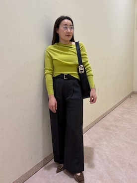 Mila Owenさんのコーディネート