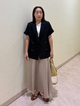 Mila Owenさん(レディース・155cm)の夏コーディネート