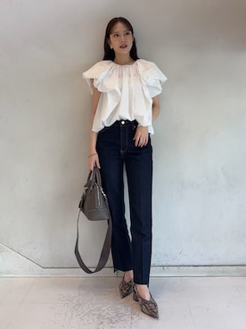 「アイテム（イヤリング）」を使った、Mila Owenさん（レディース・158cm）の夏コーディネート