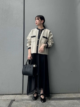 「アイテム（バレエシューズ）」を使った、Mila Owenさん（レディース・153cm）の秋コーディネート