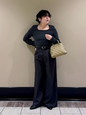 Mila Owenさん(レディース・157cm)の春コーディネート