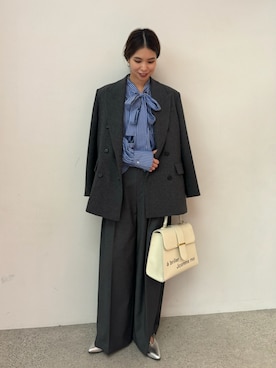 Mila Owenさん(レディース・165cm)の冬コーディネート