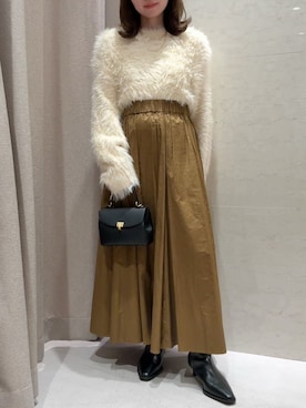 Mila Owenさん（レディース・155cm）の冬コーディネート