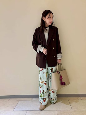 「Mila Owen（ミラオーウェン）のアイテム（Tシャツ/カットソー）」を使った、Mila Owenさん（レディース・154cm）の冬コーディネート