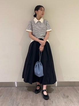 「アイテム（バレエシューズ）」を使った、Mila Owenさん（レディース・158cm）の春コーディネート
