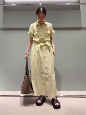 Mila Owenさんのコーディネート