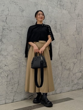 プリーツスカートニットドッキングワンピースを使った人気ファッション
