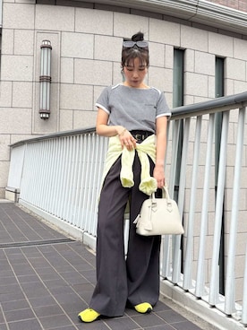 「Mila Owen（ミラオーウェン）のボートネックコンパクトＴシャツ（Tシャツ/カットソー、ブラック系）」を使った、Mila Owenさんの春コーディネート