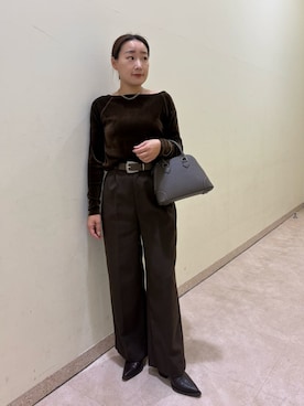 「Mila Owen（ミラオーウェン）のアイテム（その他パンツ）」を使った、Mila Owenさん（レディース・155cm）の秋コーディネート