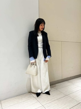 Mila Owenさん（レディース・158cm）の冬コーディネート