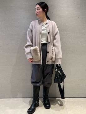 Mila Owenさん（レディース・158cm）の冬コーディネート