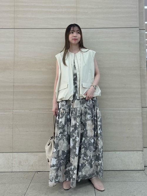 【値下げ中】Mila Owen フラワープリント マキシワンピース 楽天市場】【ウォッシャブル】バックデザインフラワーマキシ
