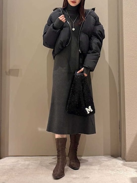 Mila Owenさん(レディース・169cm)の冬コーディネート