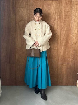 「ノーカラージャケット」｜「アイテム（アクセサリー）」を使った、Mila Owenさん（レディース・158cm）の秋コーディネート
