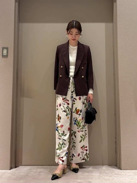 Mila Owenさん（レディース・169cm）の冬コーディネート