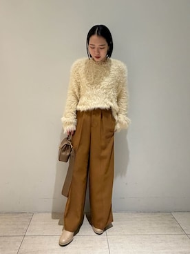 Mila Owenさん（レディース・151cm）の冬コーディネート