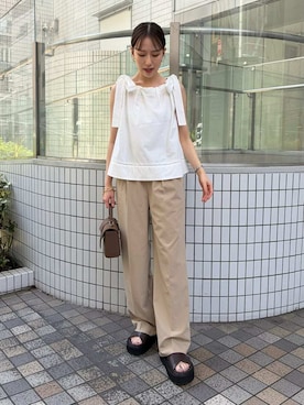 Mila Owenさん(レディース・158cm)の春コーディネート