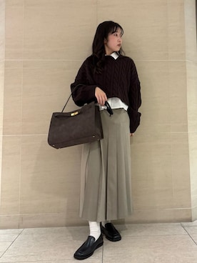 Mila Owenさん（レディース・155cm）の秋コーディネート