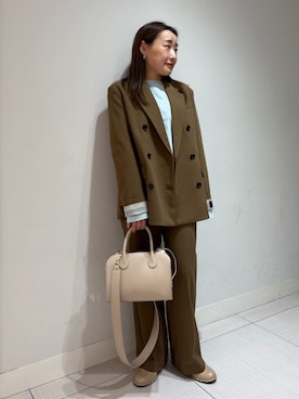 Mila Owenさん(レディース・155cm)の秋コーディネート