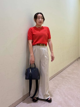 Mila Owenさんのコーディネート